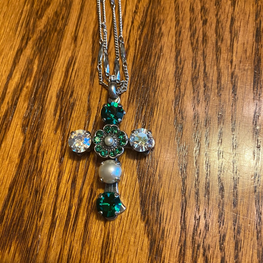 Mariana adjustable cross necklace 14” - 18”